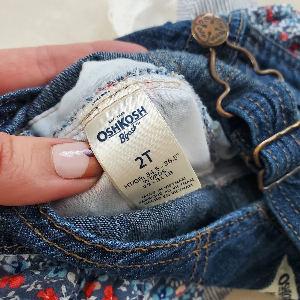 Oshkosh floral skirtall 2t - Picture 4 of 5